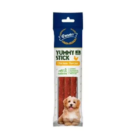 تشویقی سگ گناولز مدل اسنک نرم Gnawlers YUMMY STICK طعم مرغ وزن 30 گرم